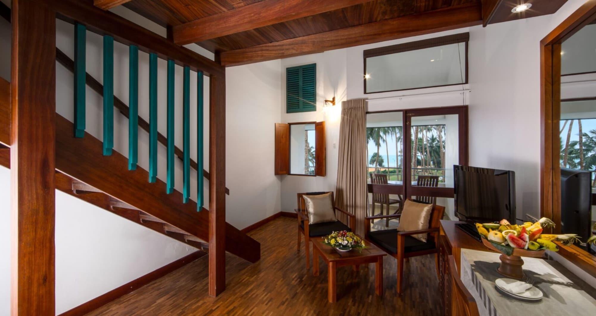 Tangerine Beach Hotel Kalutara Esterno foto