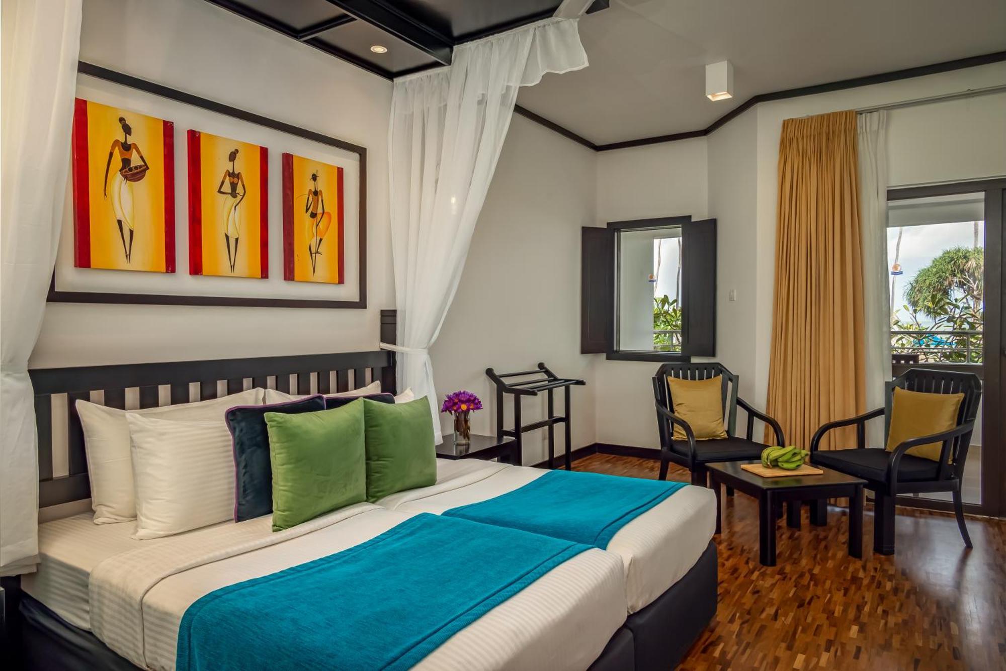 Tangerine Beach Hotel Kalutara Esterno foto